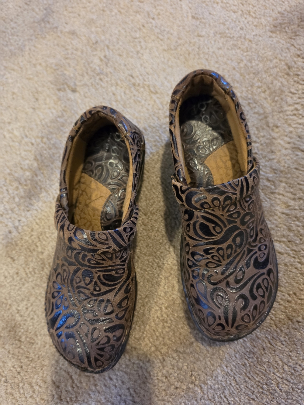 Women's Brown Patterned Slip-On Comfort Shoes